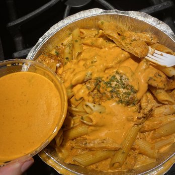 Piscataway Pizza - Penne Vodka & chicken! I asked for EXTRAAAA SUACE and they delivered - Pizza Near Me - Piscataway, New Jersey Piscataway Pizza - Penne Vodka & chicken! I asked for EXTRAAAA SUACE and they delivered - Pizza Near Me - Piscataway, New Jersey