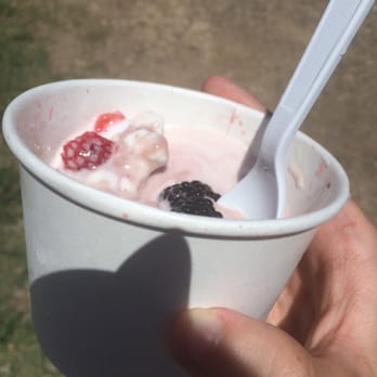 Ono Yo - It melted, but it was so refreshing. Acai with blackberries, strawberries and honey. - Ice Cream & Frozen Yogurt Near Me - Kahuku, Hawaii Ono Yo - It melted, but it was so refreshing. Acai with blackberries, strawberries and honey. - Ice Cream & Frozen Yogurt Near Me - Kahuku, Hawaii