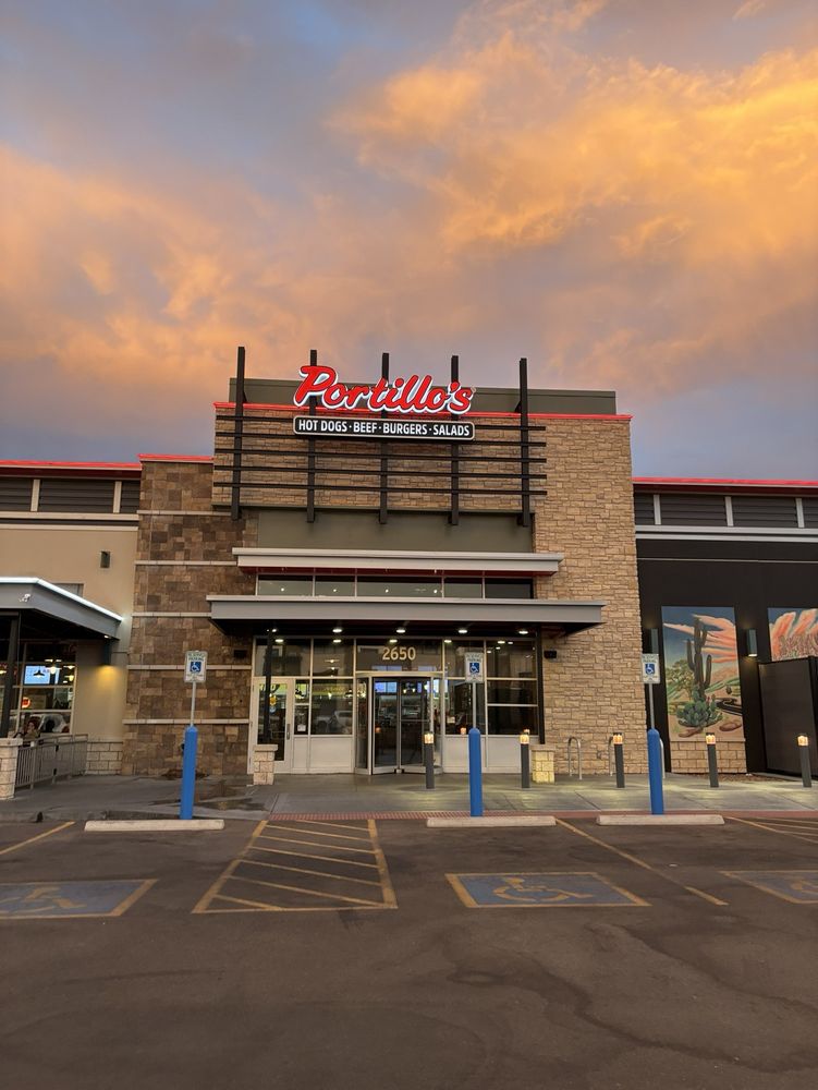 ELITE WEEK SUMMER SALADBRATION AT PORTILLO’S GILBERT Updated July