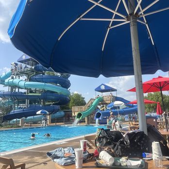 SplashDown Waterpark - Rec pool and slides - Water Parks Near Me - Manassas, Virginia SplashDown Waterpark - Rec pool and slides - Water Parks Near Me - Manassas, Virginia