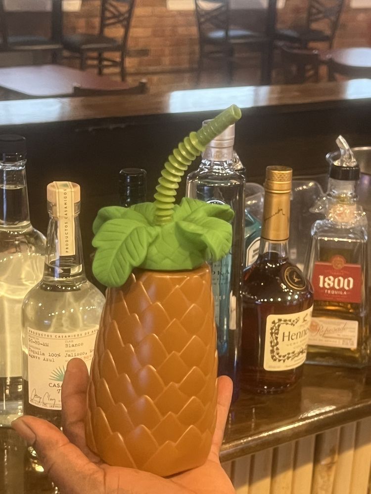 LEON’S CARIBBEAN RESTAURANT Updated May 2024 14 Photos & 11 Reviews