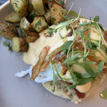 Olea Hotel - Complimentary breakfast - savory course - Hotels Near Me - Glen Ellen, California