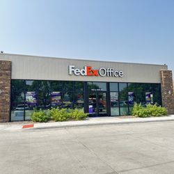 FedEx Office Print & Ship Center