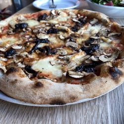 The Flat - Smoked pizza