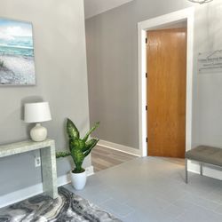 Urban Interest Realty - Entry