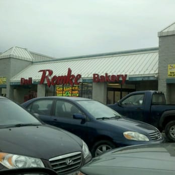 Remke Markets - cars parked in front of the store - Grocery Near Me - Independence, Kentucky Remke Markets - cars parked in front of the store - Grocery Near Me - Independence, Kentucky