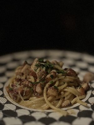 Benny and Mary's by null