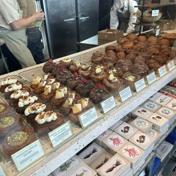 Fondry - Delicious selection - Cafes Near Me - Los Angeles, California