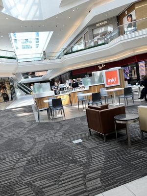 Cherry Creek Shopping Center by null