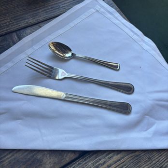 Dierk's Parkside Cafe - Breakfast & Brunch Near Me - Santa Rosa, California