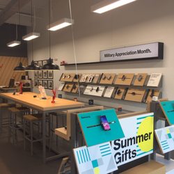 Verizon Authorized Retailer - Wireless Zone - Store