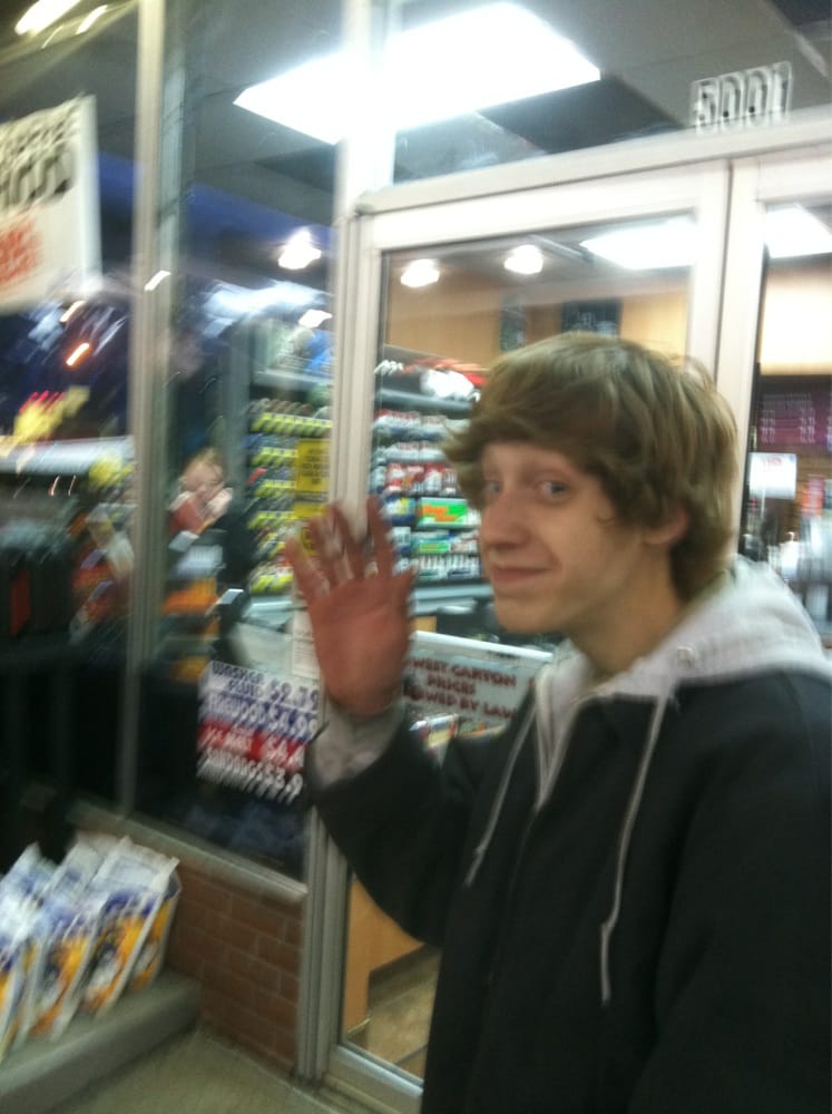 BUCKY’S EXPRESS Updated September 2024 4973 Dodge St, Omaha