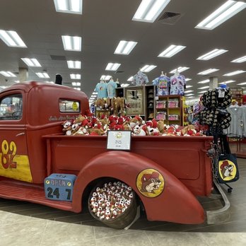 Buc-ee’s - The Merch side of the store - Gas Stations Near Me - Saint Augustine, Florida
