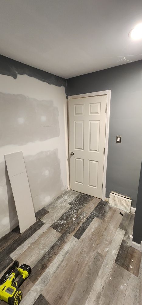 Slide of Affordable Handyman with Experience