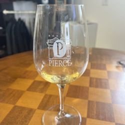 Bodega Pierce - White wine