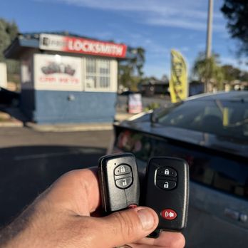 1. Key Maker Locksmith