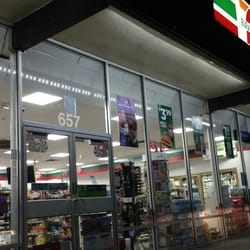 7-Eleven - Great location