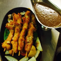Yeenz Restaurant & Takeaway - Chicken satay with our hometown satay sauce