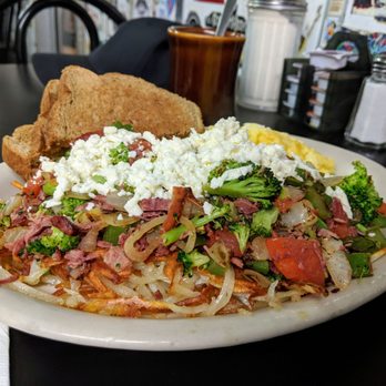 Fleetwood Diner - Meaty hippie hash. - Salad Near Me - Ann Arbor, Michigan