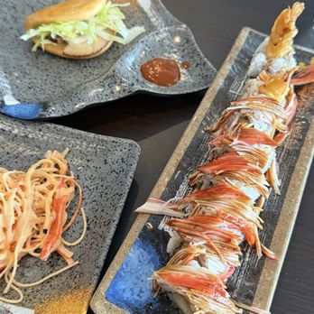 Yuji Sushi - Sushi Bars Near Me - Oviedo, Florida Yuji Sushi - Sushi Bars Near Me - Oviedo, Florida