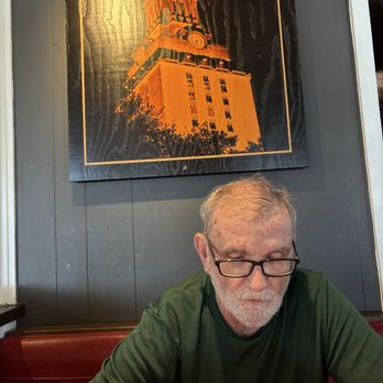 Chili's - American Near Me - Bastrop, Texas