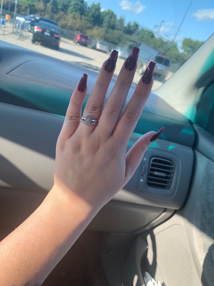 REGAL NAILS, SALON & SPA 3500 Brumback Blvd, Kenosha, Wisconsin