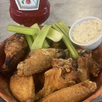 Wings In Weston - Wings lemon pepper - Chicken Wings Near Me - Weston, Florida Wings In Weston - Wings lemon pepper - Chicken Wings Near Me - Weston, Florida
