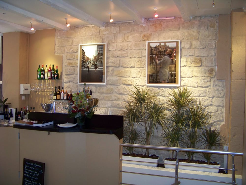 Les Trois Font la Paire