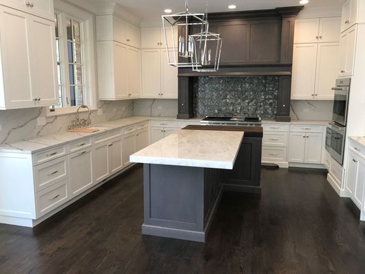 Lakeside Plumbing Logo