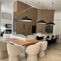 Kitchen Designs and More - Beautiful Island with dining area.  Cabinetry all the way to the ceiling.