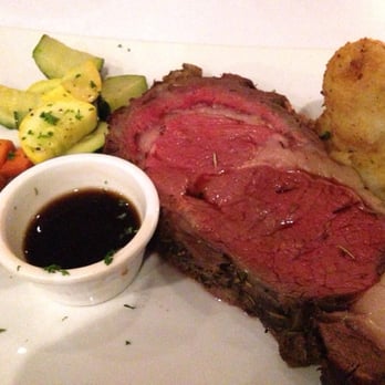 Zahir's Bistro - Medium rare prime rib - Italian Near Me - Milpitas, California Zahir's Bistro - Medium rare prime rib - Italian Near Me - Milpitas, California