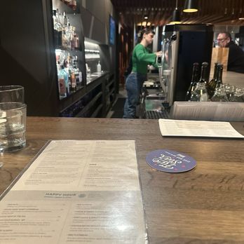Leftcraft - Bar area - Gastropubs Near Me - Edmonds, Washington