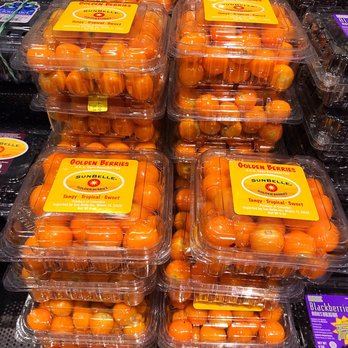 Market Basket - Fresh gooseberries at $2.99 a pack! Yummm. - Grocery Near Me - Burlington, Massachusetts