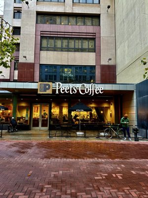 Peet's Coffee by null
