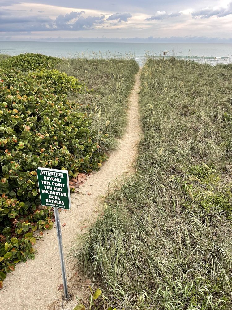 Blind Creek Beach Image