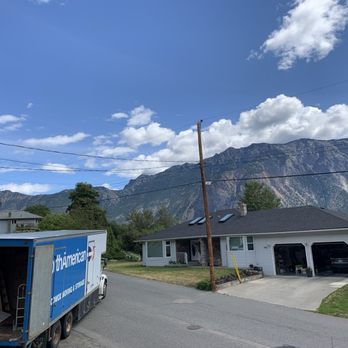 Comox Moving & Storage - Lillooet BC, Highway 99 - Movers Near Me - Comox, British Columbia Comox Moving & Storage - Lillooet BC, Highway 99 - Movers Near Me - Comox, British Columbia