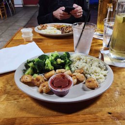 Shrimp and veggies