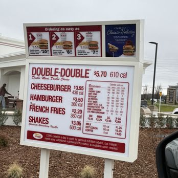 In-N-Out Burger - Lebanon, TN - Burgers Near Me - Lebanon, Tennessee