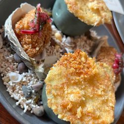 Loch Bay - Fried oysters and chowder