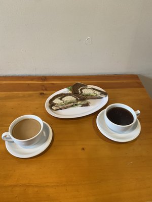 Paramount Café by null