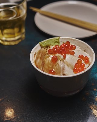 Koi Koi Saké Bar by null