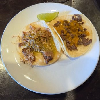 Roasted Chiles - steak and carnitas street tacos - Mexican Near Me - Kihei, Hawaii