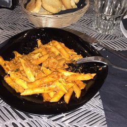 Teamo Winebar - Penne with mushroom sauce. Delicious!