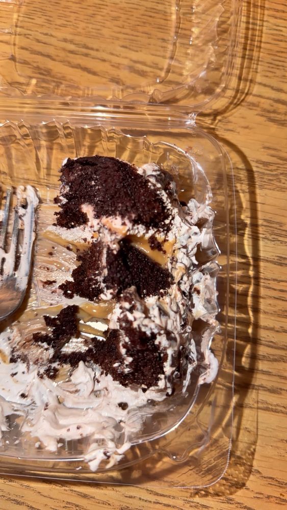 Lovett’s Family Steakhouse Logo