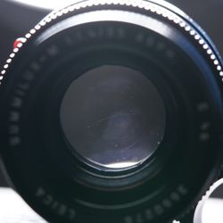 Roberts Camera - Scuff in the $3k Leica lens that is described as mint -/99% of new in their listing