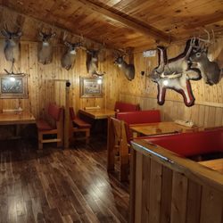 Track Down Kennels & Lodge - Lodge