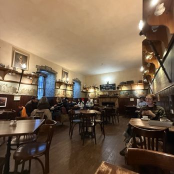 Deacons House Cafe - Coffee & Tea Near Me - Edinburgh, EDH Deacons House Cafe - Coffee & Tea Near Me - Edinburgh, EDH