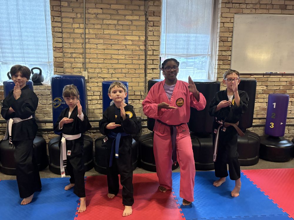 Elite Karate & Fitness Logo