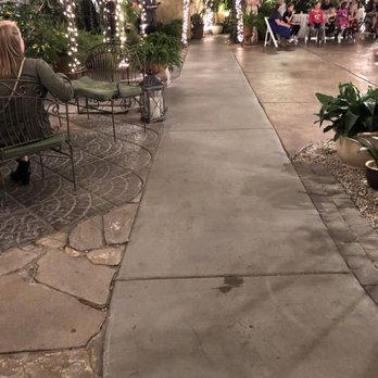 Le Jardin - Nice walkway and the dance floor to the right. - Venues & Event Spaces Near Me - Sandy, Utah