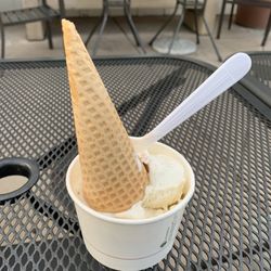 Kelli's Candies - Vanilla bean with a sugar cone. So good!